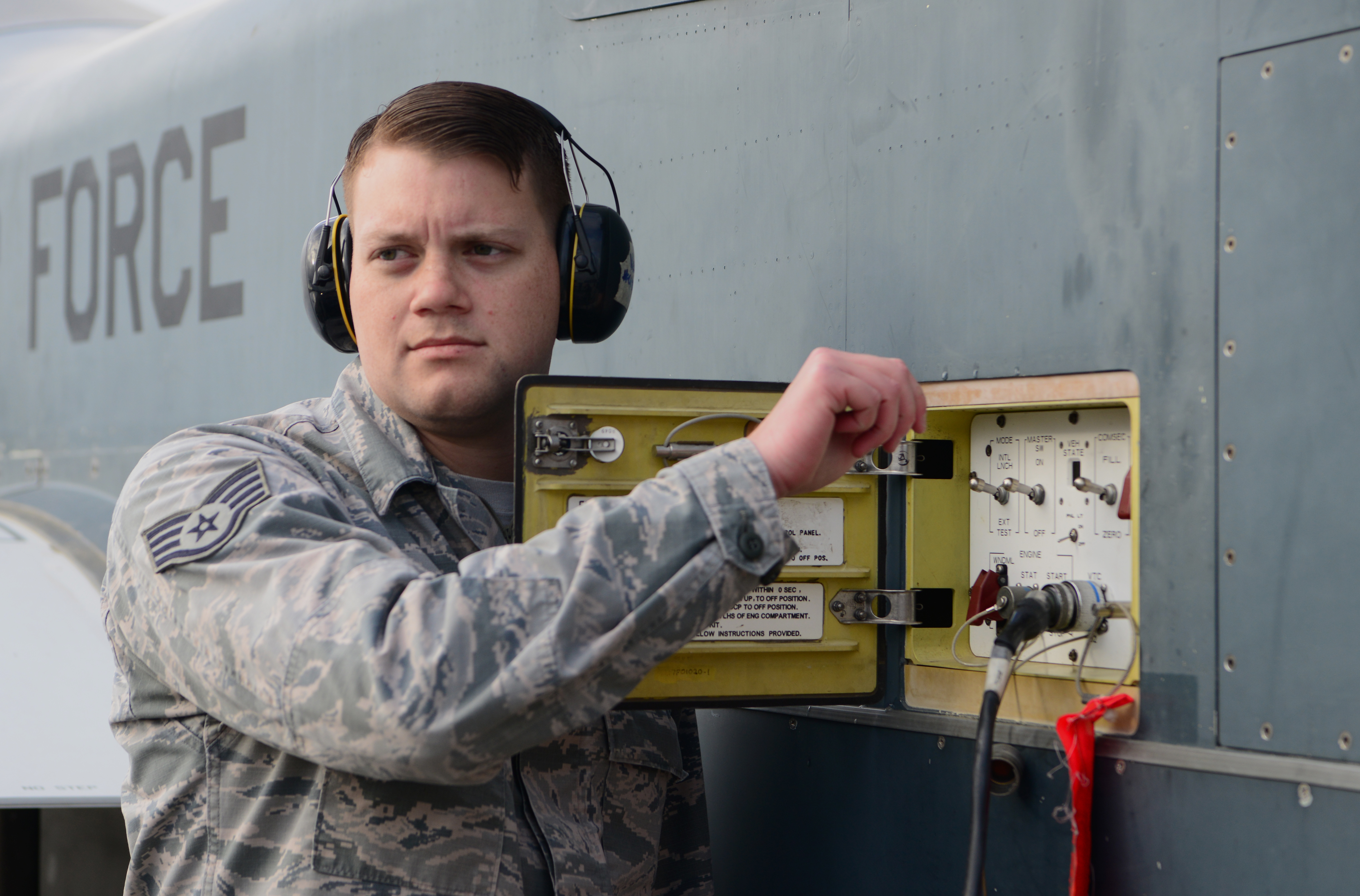 Man in AF uniform_Vincent Venegas DoD Skillbridge Program