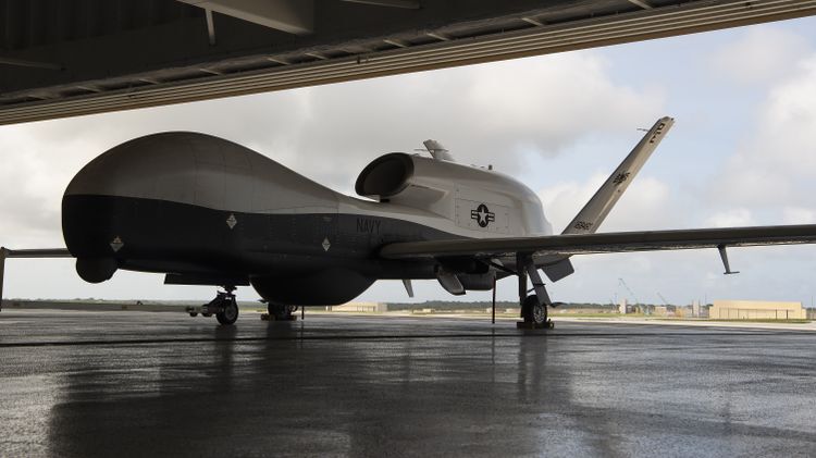 The Triton Aircraft Quickly Makes Sense of a Mysterious Sea Triton